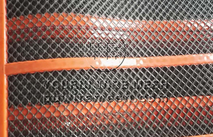 Polyurethane manganese steel self-cleaning screen